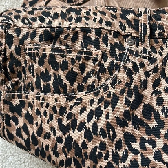 Terra & Sky Stretch Denim Animal Print Pants NWT Plus 22W - Picture 5 of 10